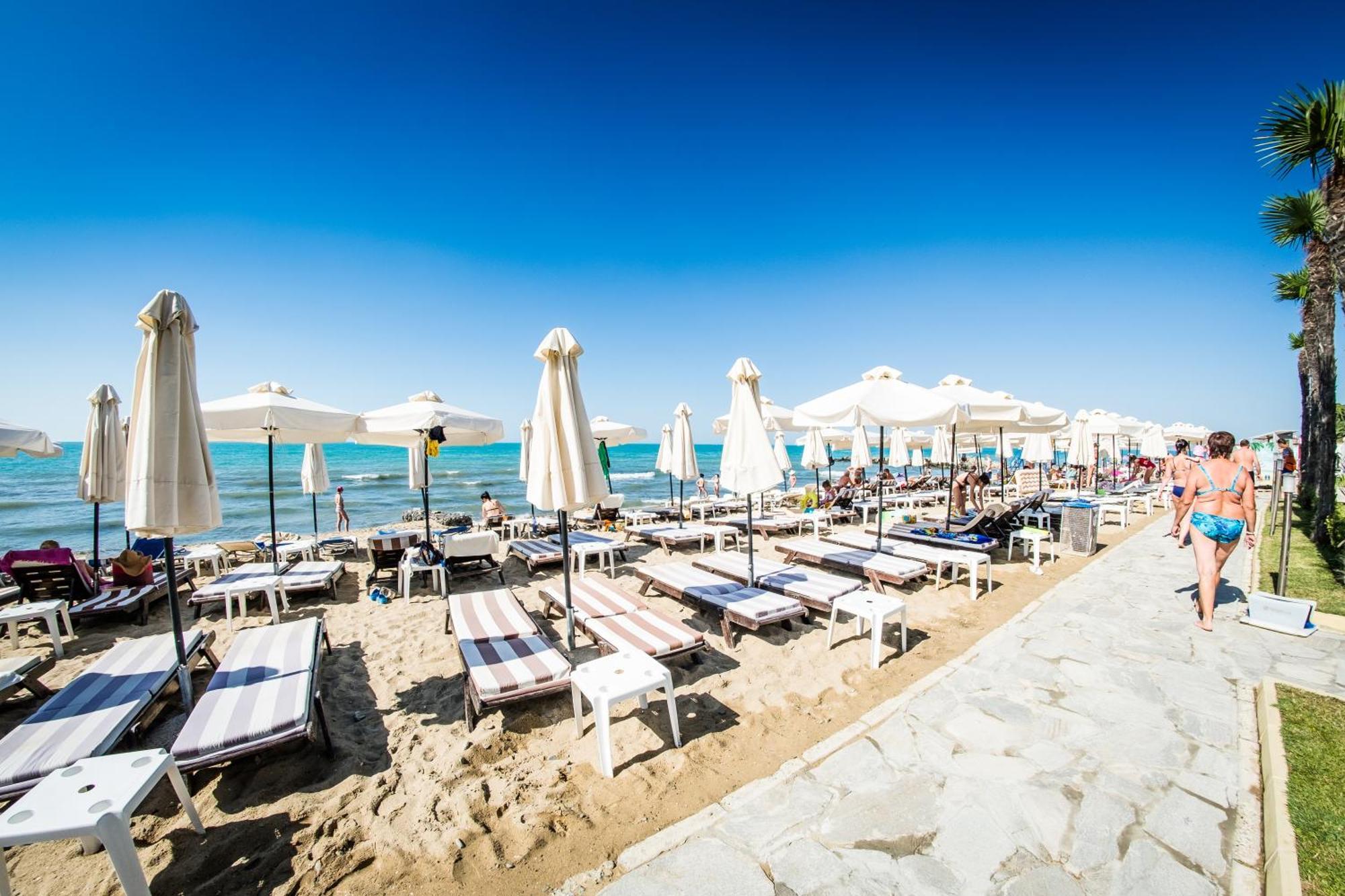 Privilege Fort Beach Apartments Sveti Vlas Ngoại thất bức ảnh
