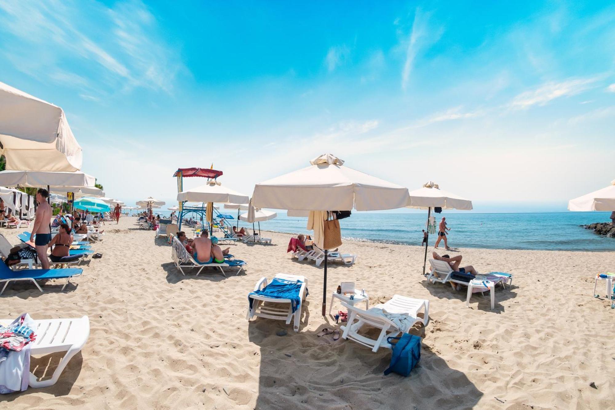 Privilege Fort Beach Apartments Sveti Vlas Ngoại thất bức ảnh