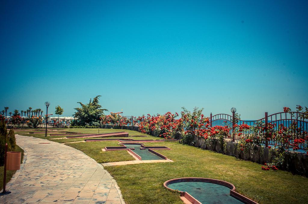 Privilege Fort Beach Apartments Sveti Vlas Ngoại thất bức ảnh